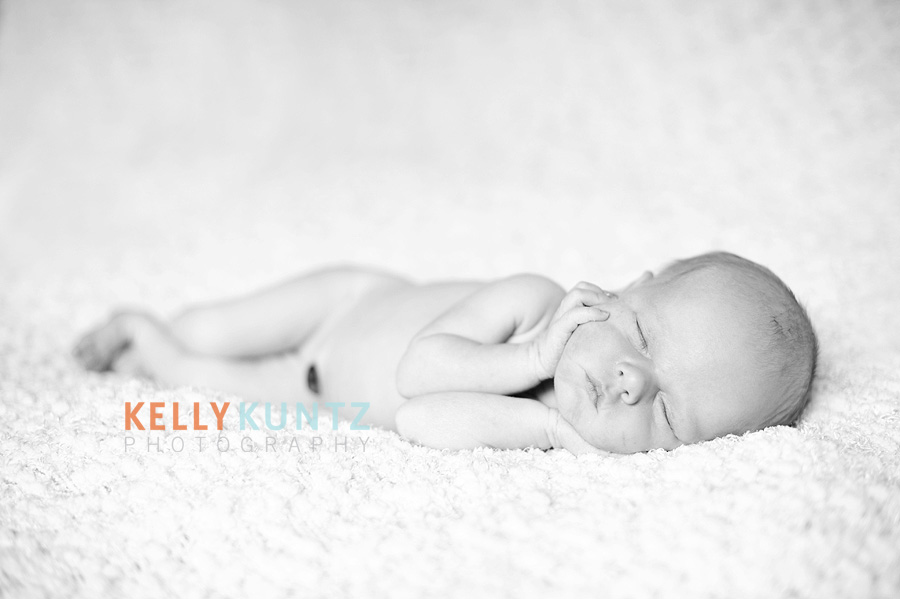 bozeman-newborn-photographer-kelly-kuntz-tabitha-001